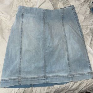 Size 2 Wild Fable jean skirt